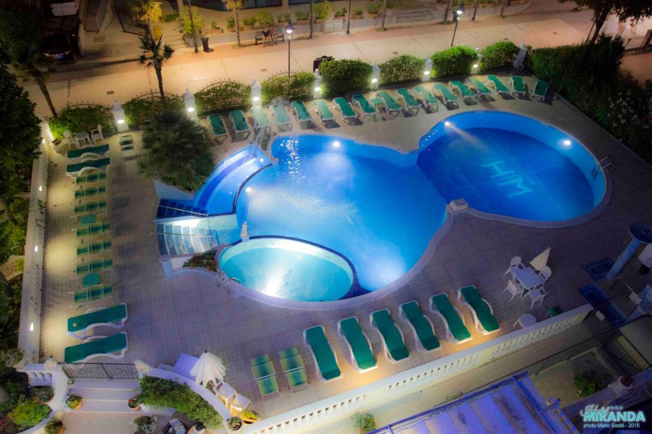 Hotel Miranda بيلاريا-إيجيا مارينا المظهر الخارجي الصورة