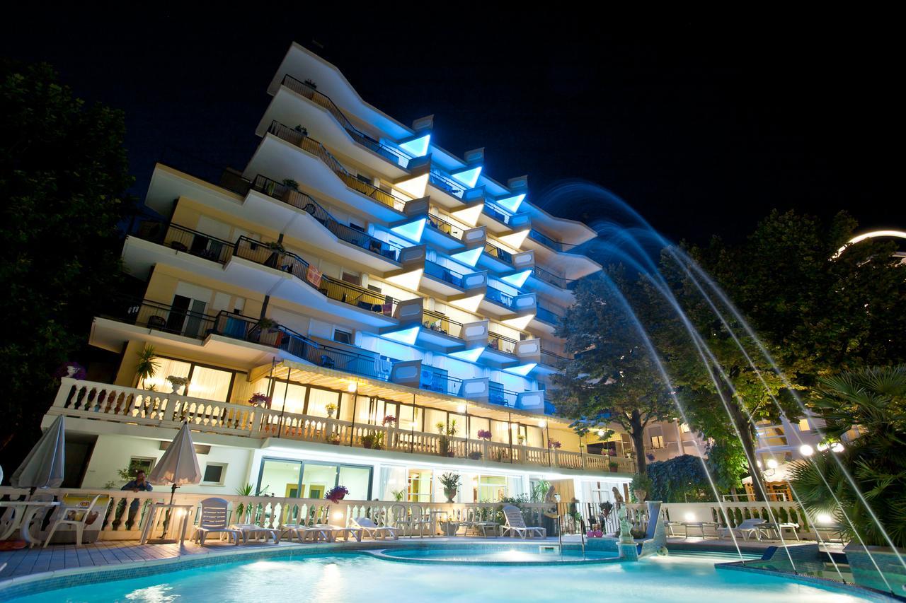 Hotel Miranda بيلاريا-إيجيا مارينا المظهر الخارجي الصورة