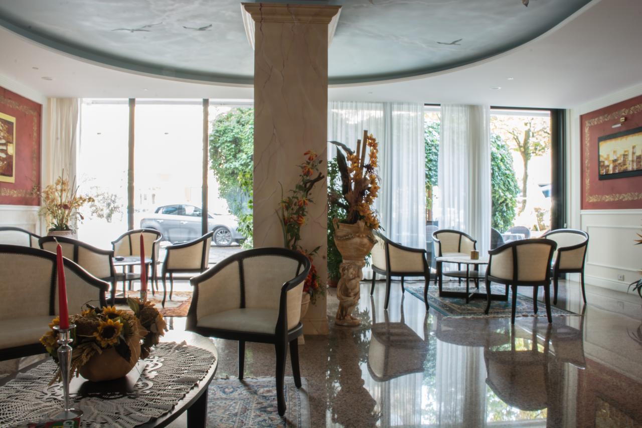 Hotel Miranda بيلاريا-إيجيا مارينا المظهر الخارجي الصورة