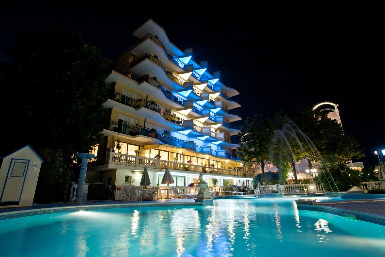 Hotel Miranda بيلاريا-إيجيا مارينا المظهر الخارجي الصورة